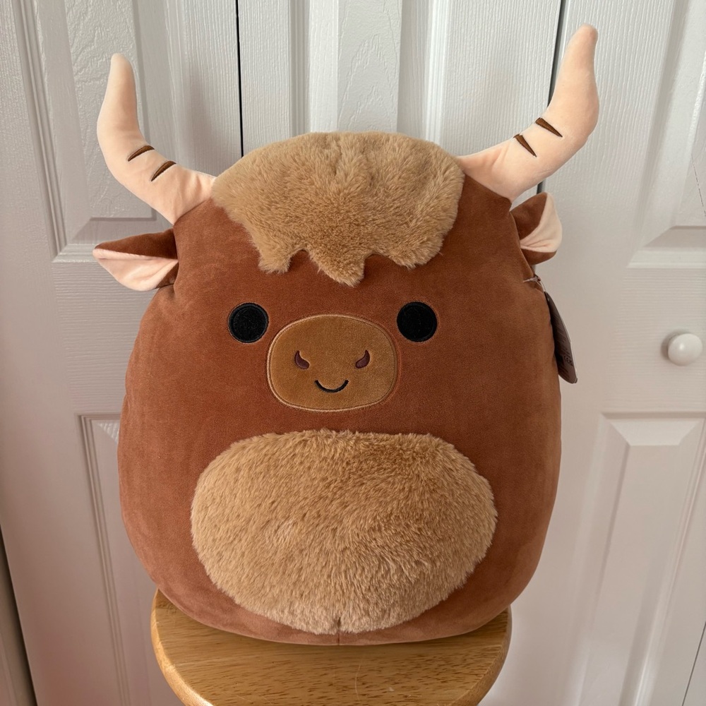 Marshal the Highland Cow 16”